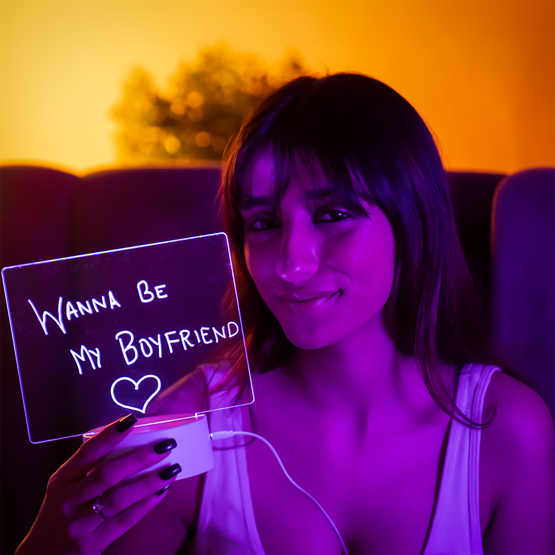 Luminance LED Noteboard