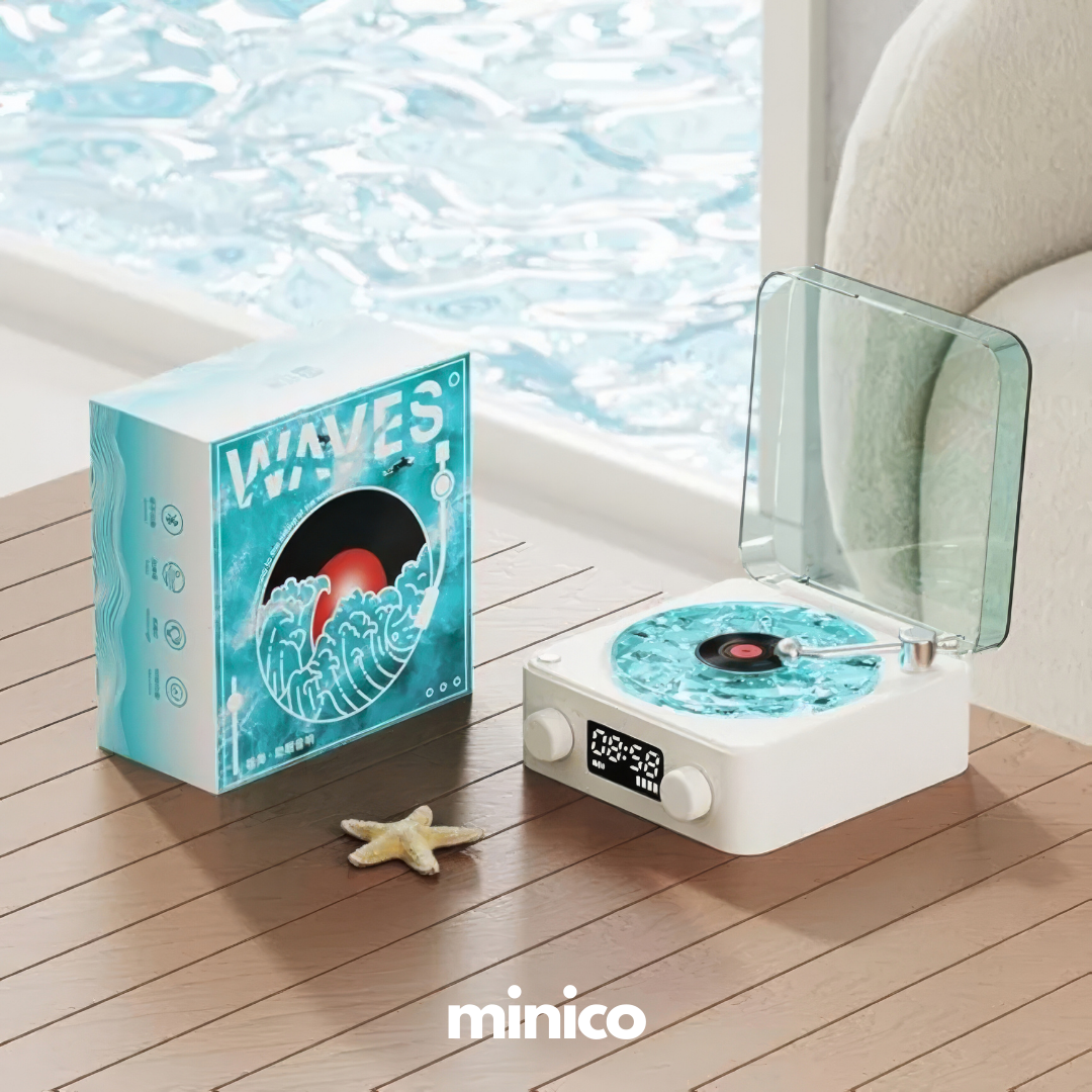 Aqua Vinyl Retro Style Speaker